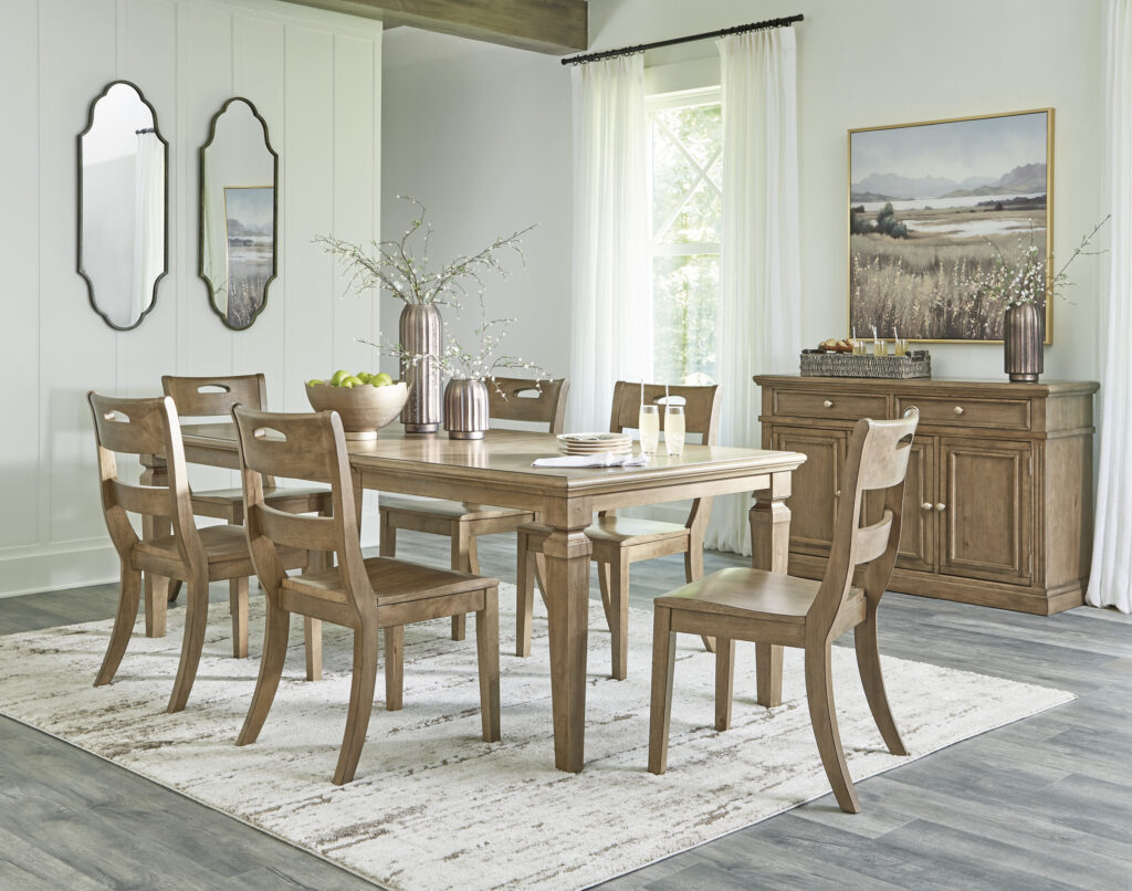 New Mylarken Dining Set